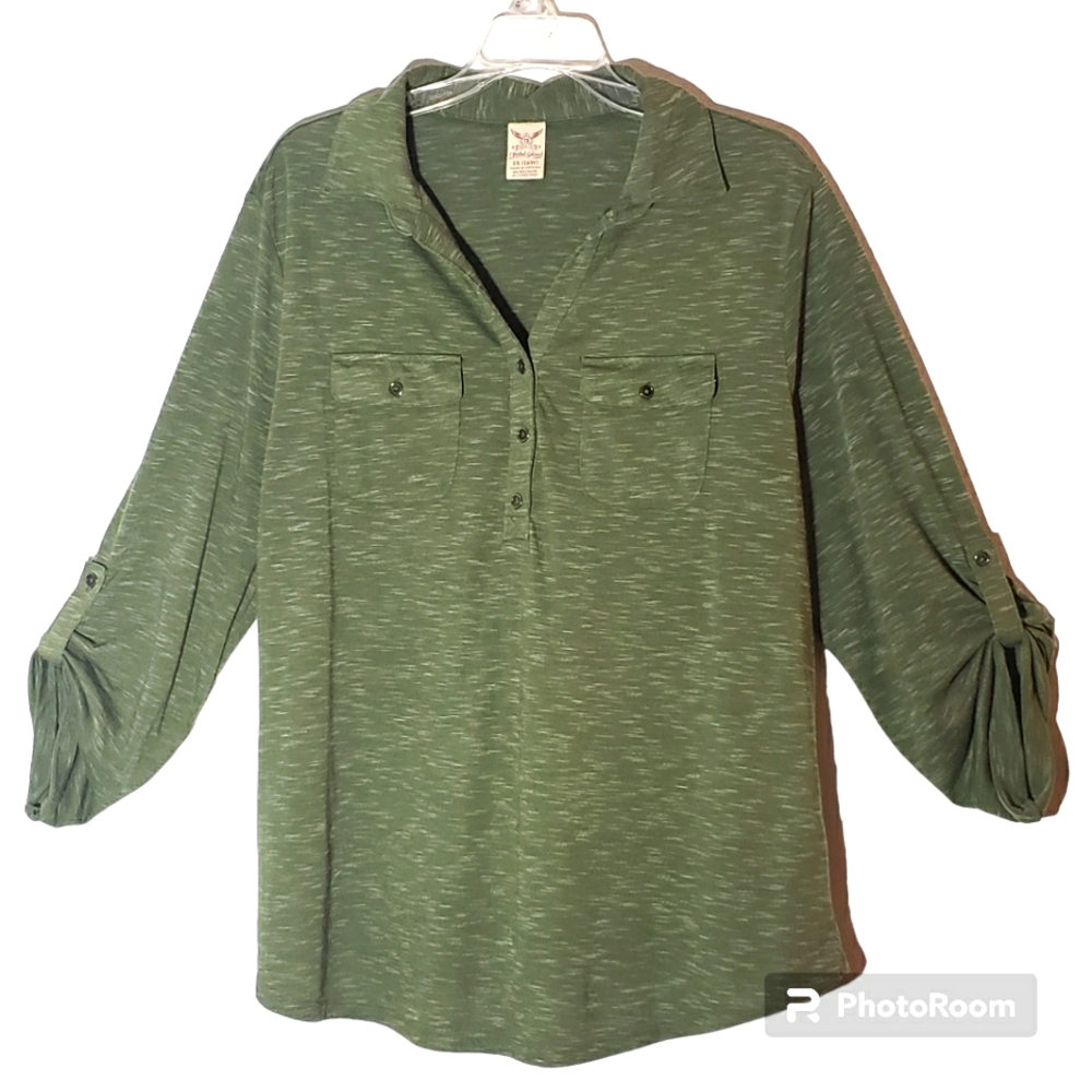 Faded Glory women’s plus size 1x forest green front pockets pullover top. 799
